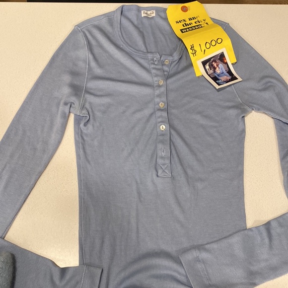 Sex and the City Wardrobe Items from iconic television series- - Picture 5 of 8